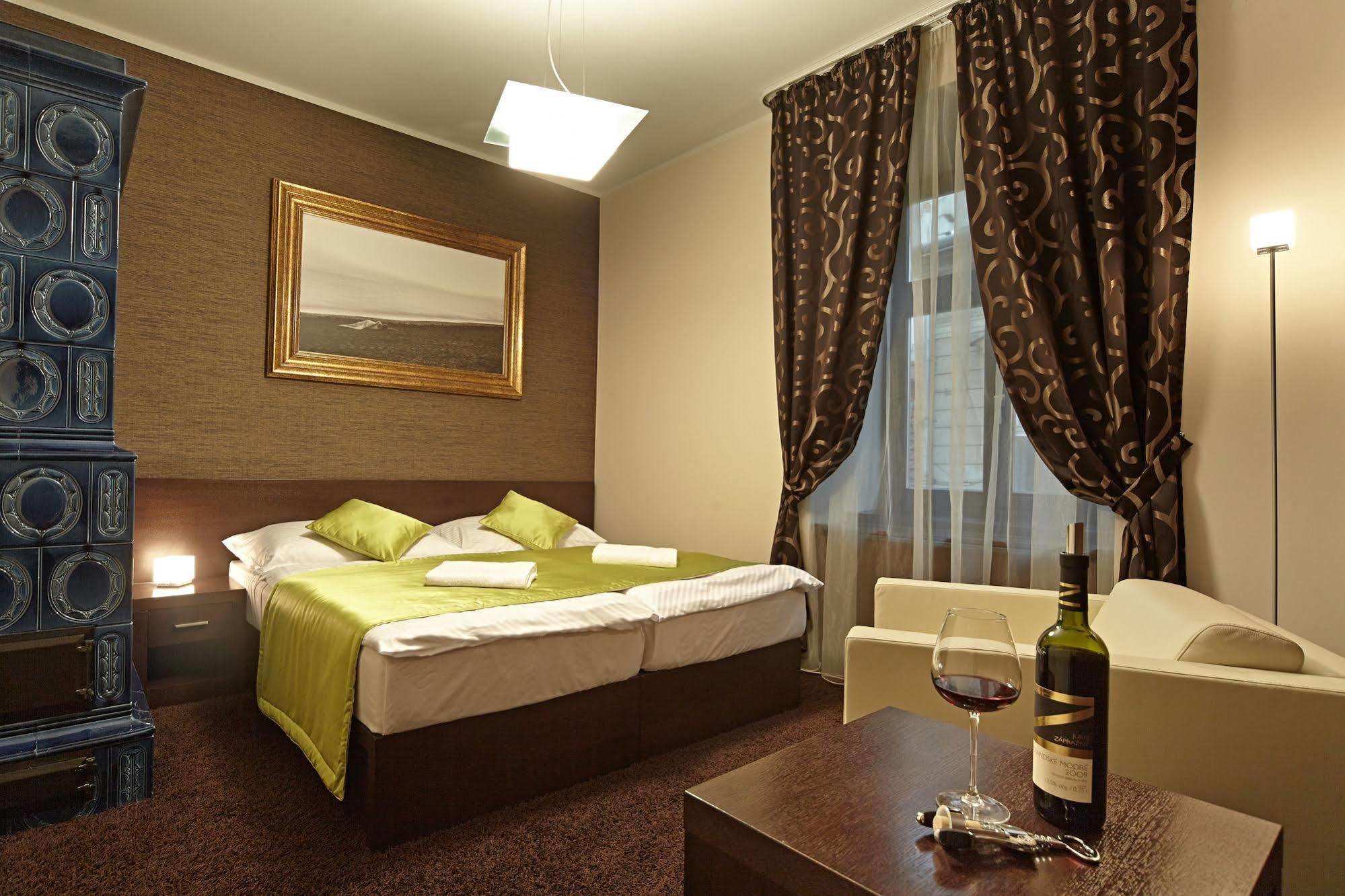 Boutique Hotel Chrysso Kosice Exterior photo